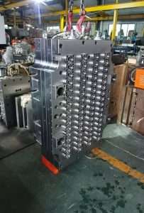 PET preform mold injection machine