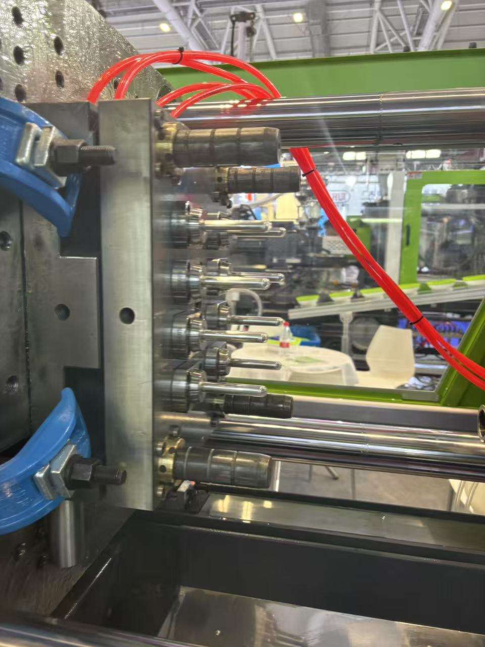 High-Speed PET Preform Injection Molding Machine IJT‑SV330PET/2400 PET Preform Machine