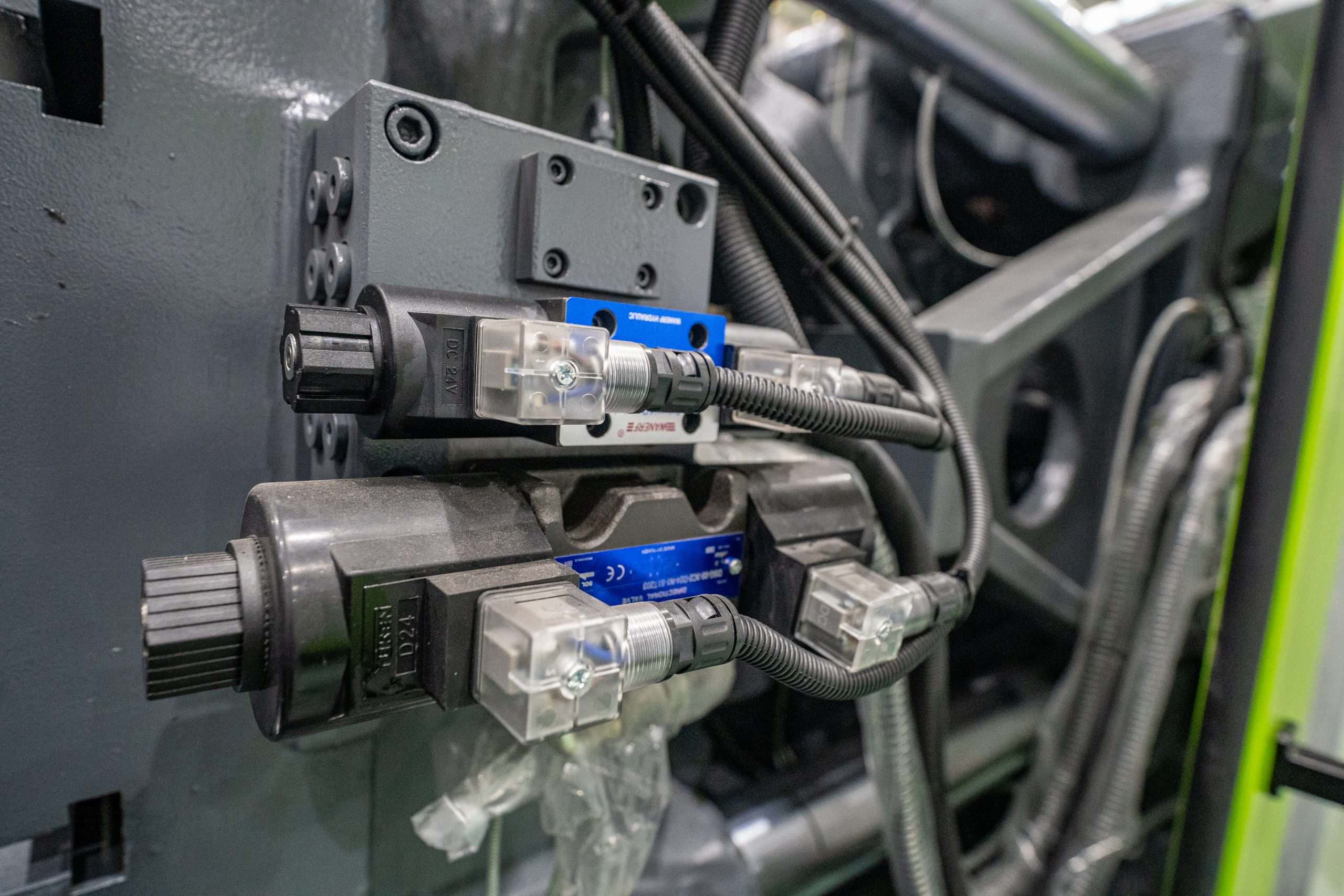 CE Certified Safety Guards Safety features on a GREENST injection molding machine