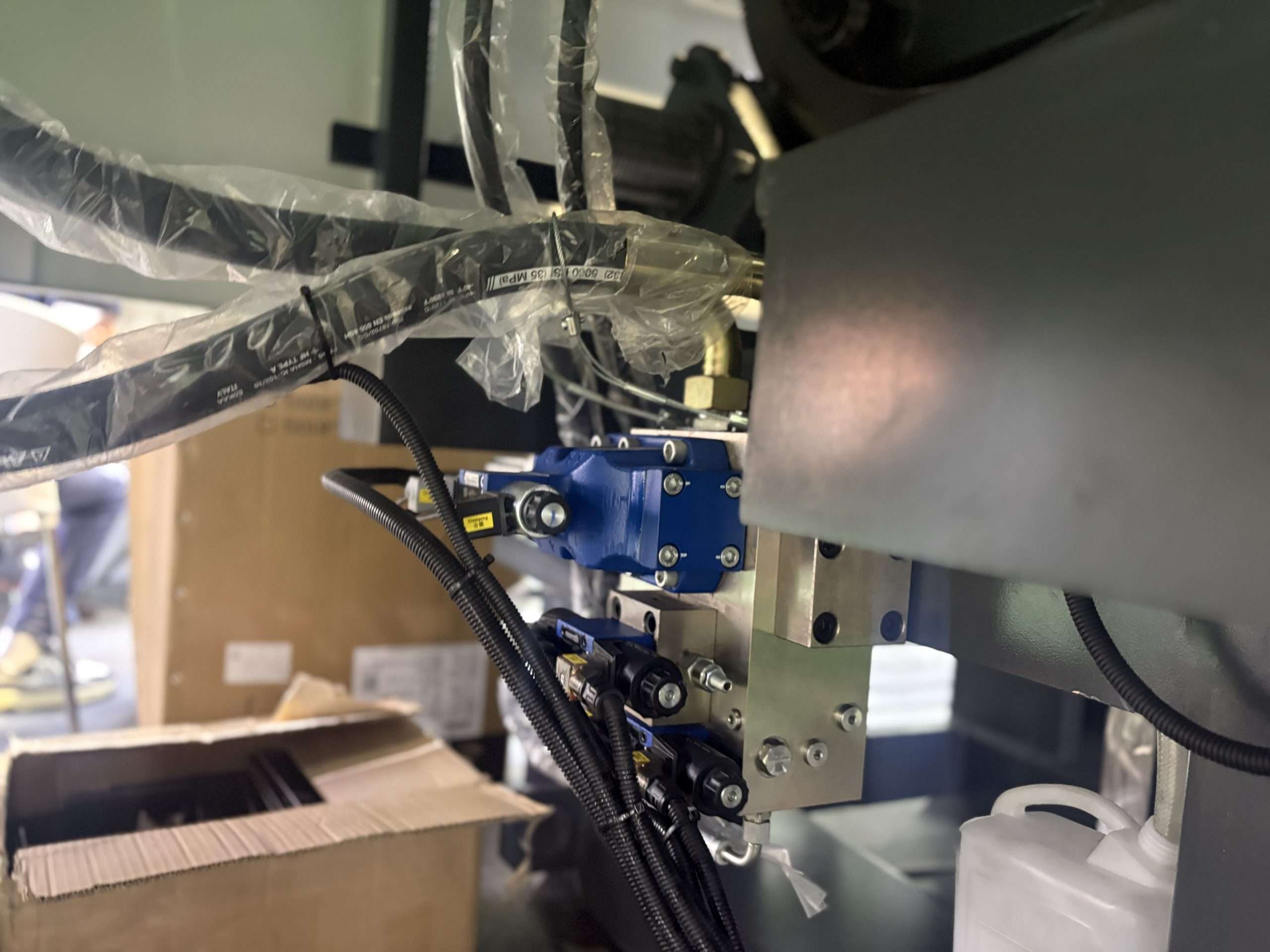 Energy-saving injection molding machine Energy-saving injection molding machine