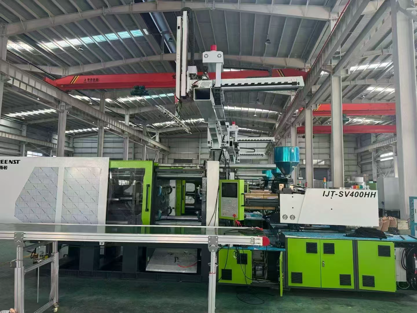 GREENST injection molding machine workshop and project support